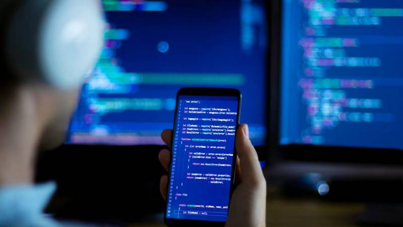 提速增效：Python如何助力琼中小程序开发公司缩短企业应用上市周期？